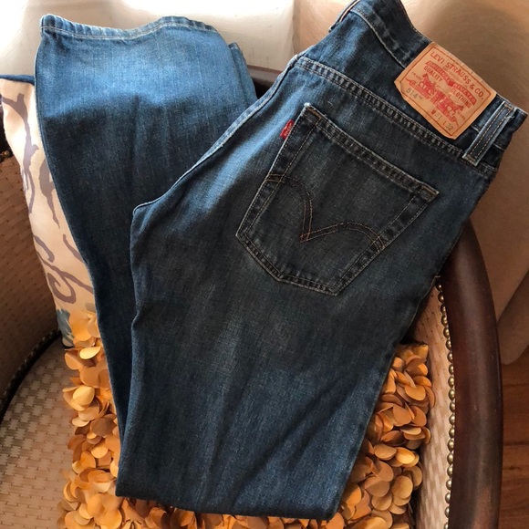 Levi Blue Jeans - Picture 3 of 4